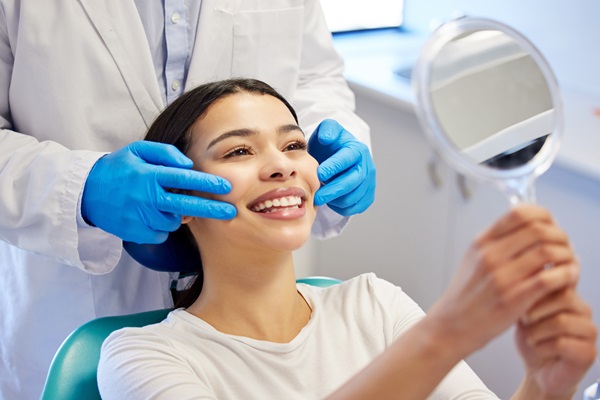 Cosmetic Dental Services To Create A Positive Change